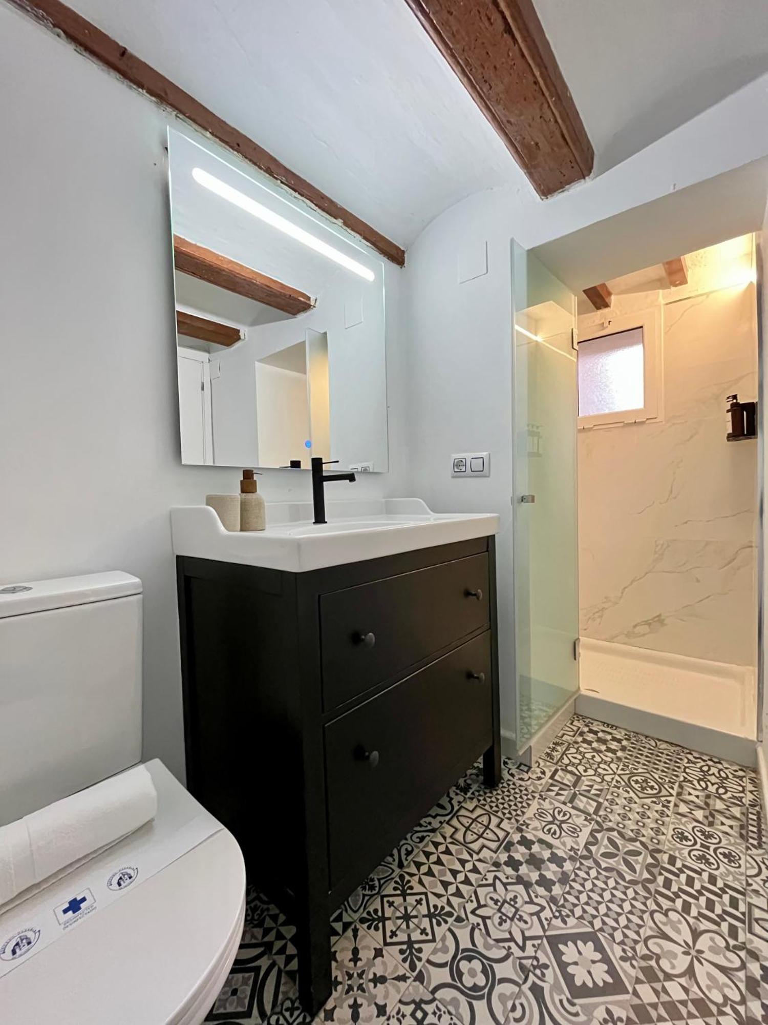 Werentvlc - Encantador Loft Casco Antiguo Valencia Ngoại thất bức ảnh
